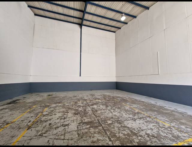 233M² FACTORY TO LET IN JET PARK